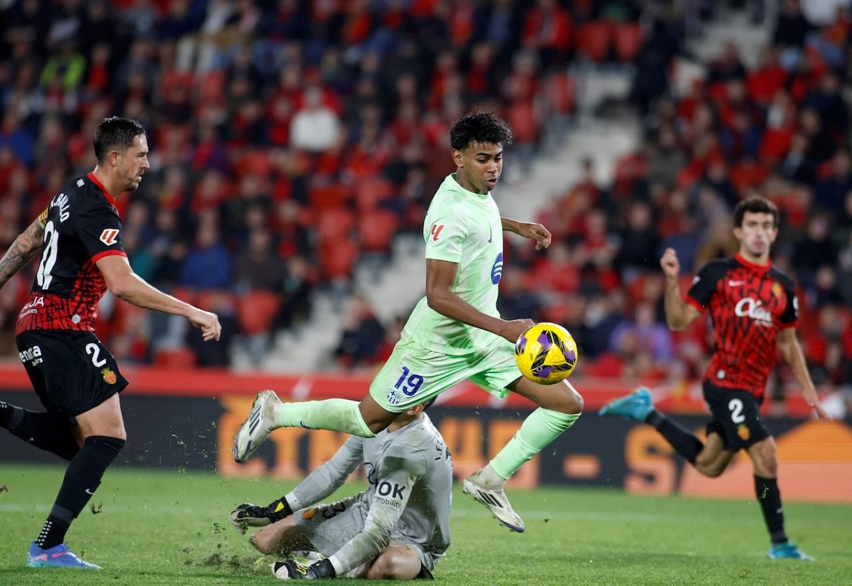 Soi kèo Barcelona vs Mallorca